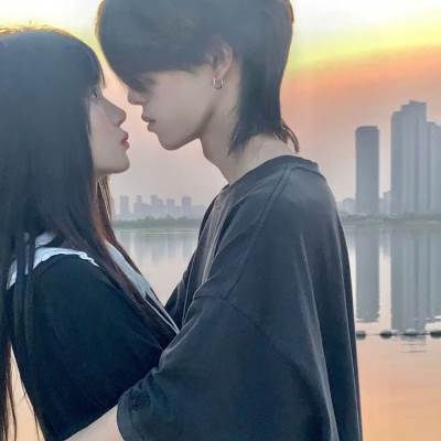 退婚后，真千金她驚爆全球(全集)